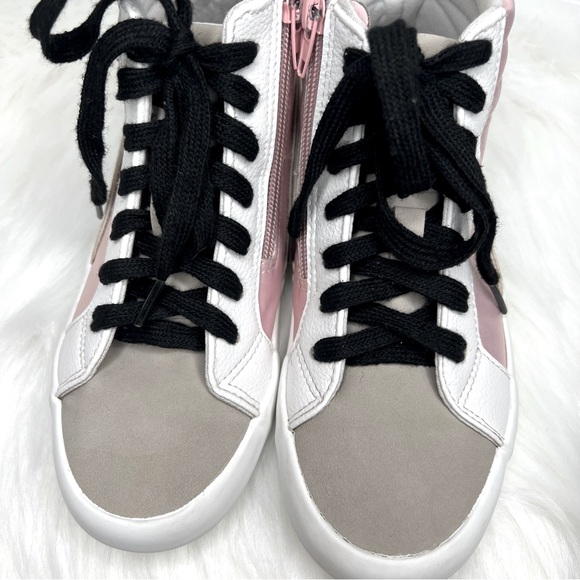 JUSTICE GIRLS’ IRIS SNEAKERS - Size 2Y - Picture 8 of 9